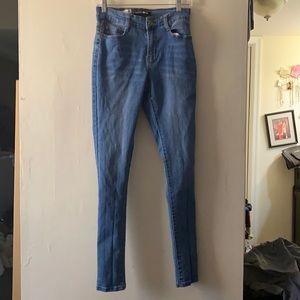 Fashion nova blue skinny jeans